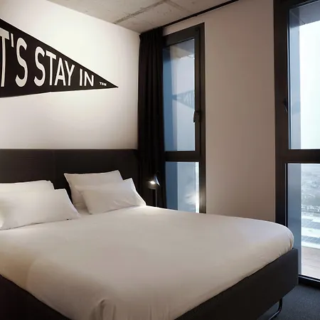 The Social Hub Poblenou Extended Ξενοδοχείο