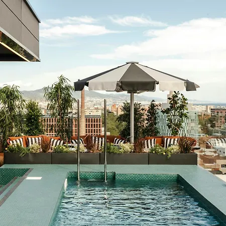 The Social Hub Poblenou Extended Hotel 4*