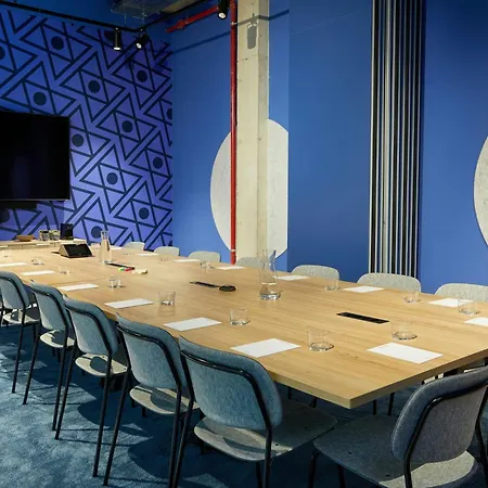 The Social Hub Poblenou Extended Hotel 4*