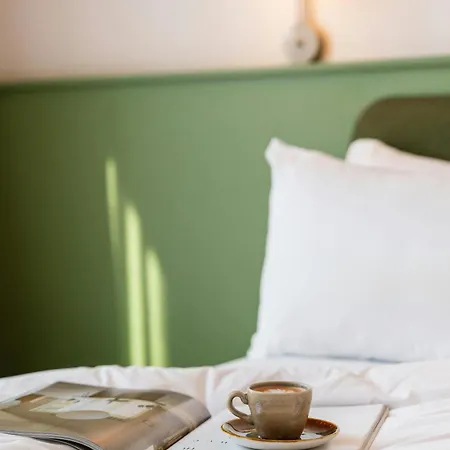 The Social Hub Poblenou Extended Hotel