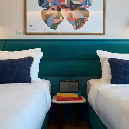 The Social Hub Poblenou Extended 4*