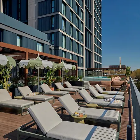 Hotel The Social Hub Poblenou Extended 4*